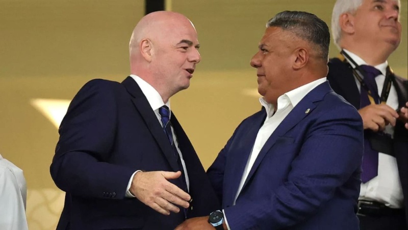 &nbsp;El llamativo guiño de Gianni Infantino desde FIFA al Chiqui Tapia