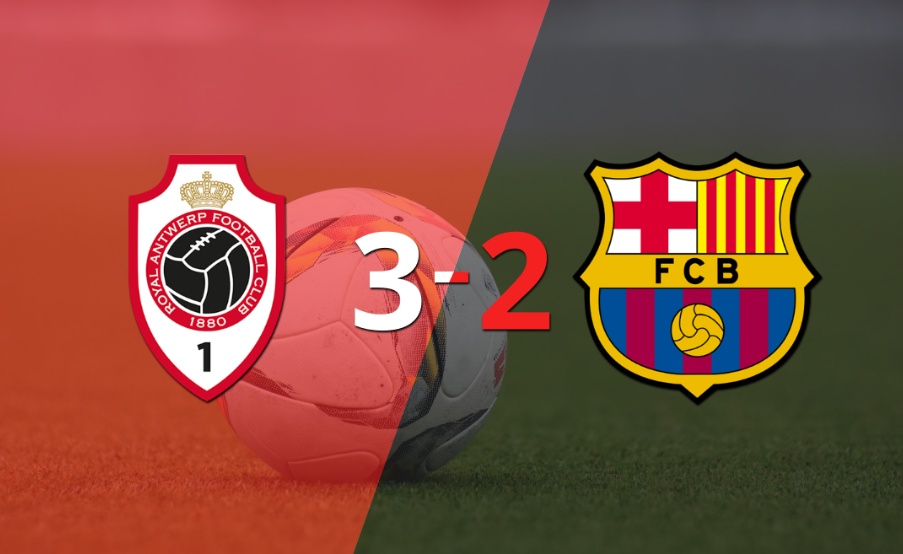 Con una mínima ventaja, Royal Antwerp venció a Barcelona en un duelo lleno de goles