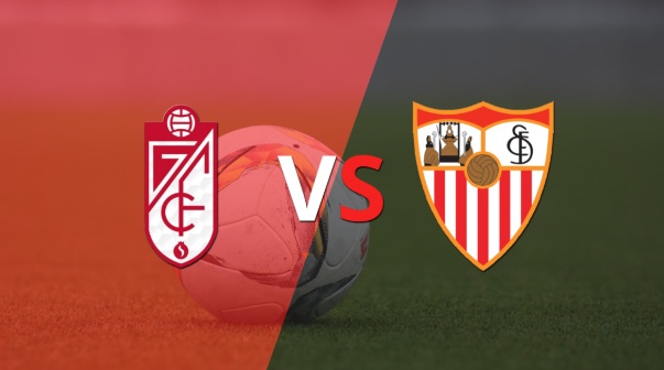 Sevilla golea a Granada en el estadio Nuevo de Los Cármenes