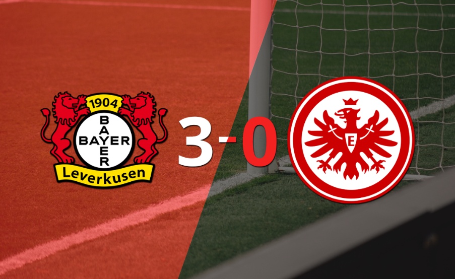 Bayer Leverkusen fue contundente y goleó 3-0 a Eintracht Frankfurt