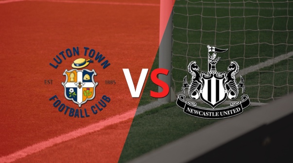 Luton Town se adelanta 1 a 0 frente a Newcastle United