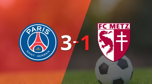 PSG gana 3-1 a Metz con doblete de Kylian Mbappé