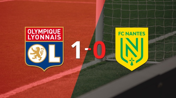 Nantes no pudo en su visita a Olympique Lyon y cayó 1-0