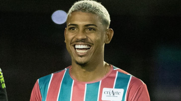 Fluminense se puso firme y tomó una decisión inesperada con John Kennedy