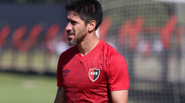 Pablo Pérez dejó Newell's y se sumó a su nuevo destino.