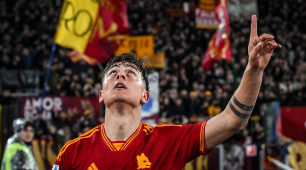 De Roma a Liverpool, sin camisetas: El emotivo tributo de Paulo Dybala a Diogo Jota