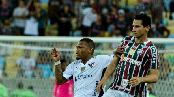 Polémico final de la Recopa entre Fluminense y Liga de Quito