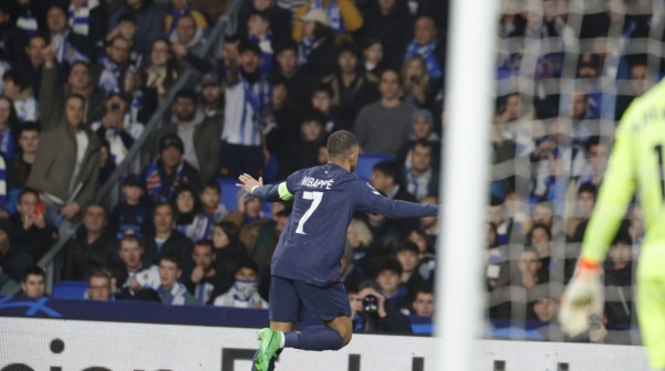 Mbappé fue figura y PSG avanza en la Champions League