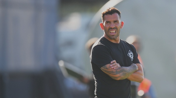 Carlos Tevez, técnico de Independiente.