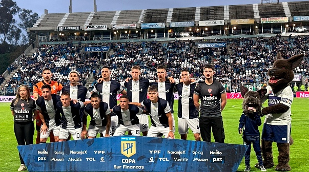 Se confirmó el nuevo DT de Gimnasia tras la salida de Madelón