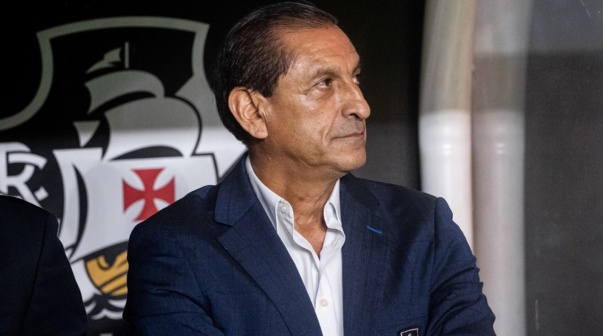 Ramón Díaz, ahora ex técnico de Vasco da Gama.