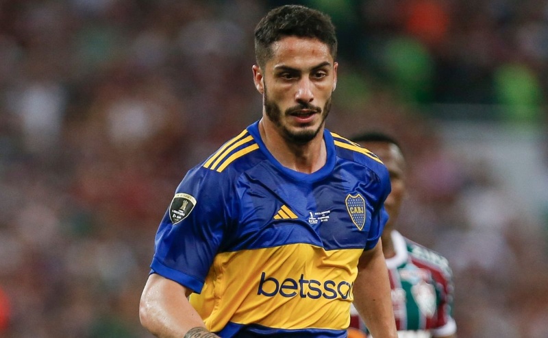 Figal rompió el silencio en Boca tras su expulsión contra Benfica&nbsp;