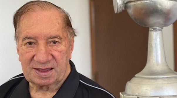 Bilardo, ídolo de Estudiantes