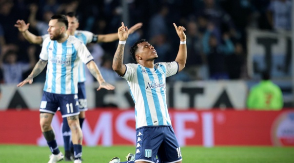 Se confirmó el futuro de Roger Martínez en Racing