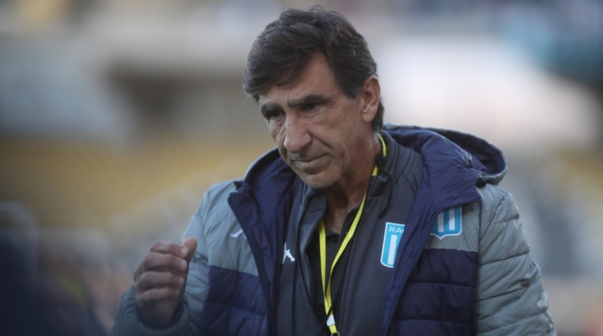 La queja de Gustavo Costas luego de un nuevo título en Racing: 