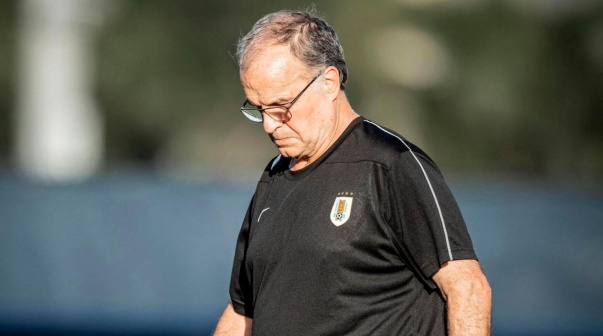 El duro anuncio de Conmebol contra Uruguay que complica a Bielsa: 