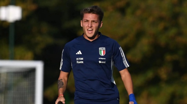 Sorpresa: El Genoa busca a otro delantero argentino para reemplazar a Mateo Retegui