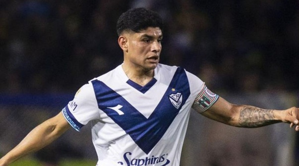 Se confirmó el futuro de Aquino en Vélez tras los rumores sobre Boca