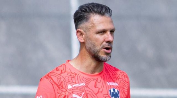 Un ex River fue presentado como refuerzo del Monterrey de Demichelis