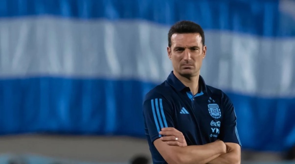 Otro Garnacho: Scaloni citó a un jugador español para la Selección Argentina