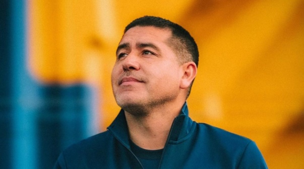 Le contestó a Riquelme: 