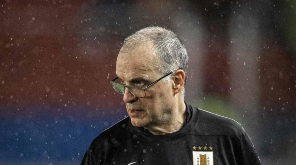 En medio de la crisis de Bielsa, un DT se postuló para Uruguay: 