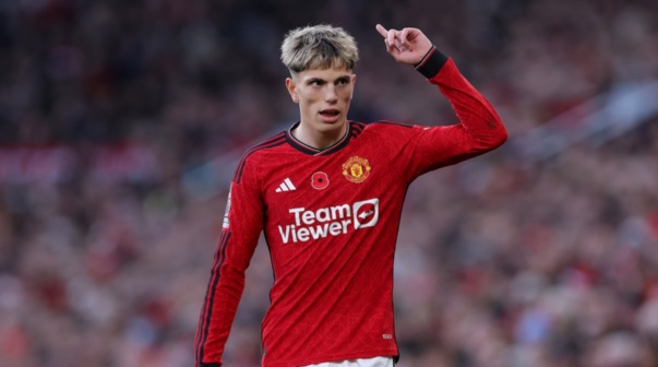 MANCHESTER, ENGLAND - NOVEMBER 11:  Alejandro Garnacho of Manchester United during the Premier League match between Manchester United and Luton Town at Old Trafford on November 11, 2023 in Manchester, England. (Photo by Alex Livesey/Getty Images)-Not Released (NR) EDITORIAL USE ONLY. No use with unauthorized audio, video, data, fixture lists, club/league logos or 'live' services. Online in-match use limited to 120 images, no video emulation. No use in betting, games or single club/league/player publications