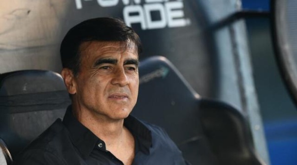 Se confirmó el futuro de Gustavo Quinteros en Gremio