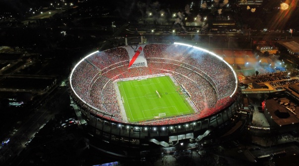 El Monumental, protagonista de una película de terror