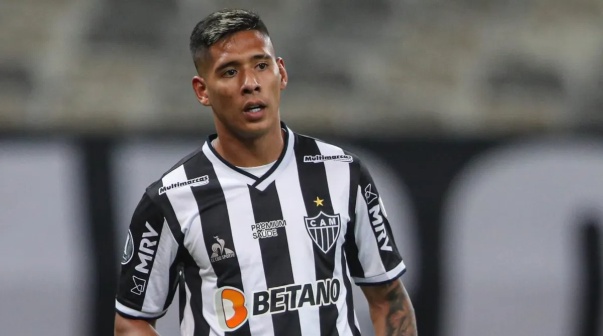 Bronca en Mineiro por el pase de Zaracho a Racing: 