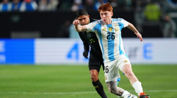 Colo Barco fue presentado en un nuevo equipo de Francia