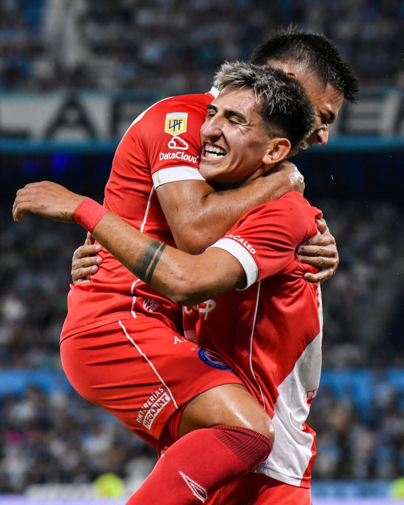 Argentinos Jrs. superó a Racing en el Cilindro de Avellaneda.&nbsp;