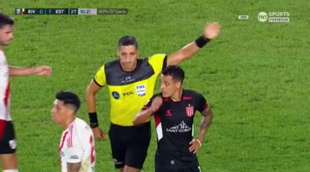 Enzo Pérez explotó contra el Pity Martínez tras su expulsión en River: 