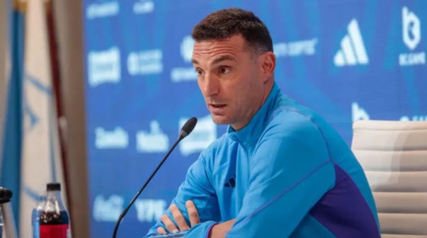 Los dos jugadores que Scaloni dejó afuera del banco contra Uruguay