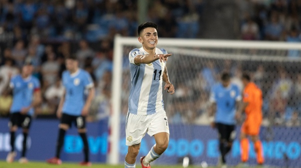 Thiago Almada. URUGUAY VS ARGENTINA
Fecha: 21/03/2025
ELIMINATORIAS MUNDIAL 2026
