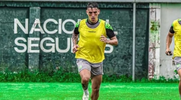 El inesperado posteo de Ricardo Centurión para Carlos Tevez