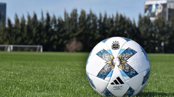 Otro entrenador del fútbol argentino fue despedido