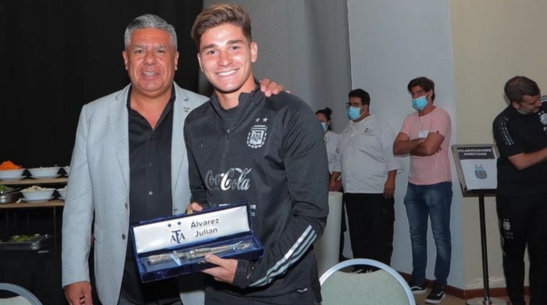 'Chiqui' Tapia no se calló nada sobre Julián Álvarez: 