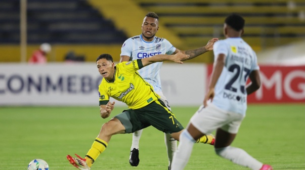 Defensa y Justicia sufrió un duro golpe y se complicó en la Copa Sudamericana