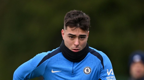 Fin de la novela: la decisión del Chelsea con Anselmino