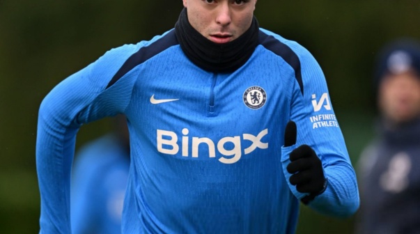 La contundente decisión del Chelsea con Aaron Anselmino