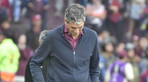 Lanus vs Independiente. Fecha 12 Torneo Apertura Liga Profesional Argentina