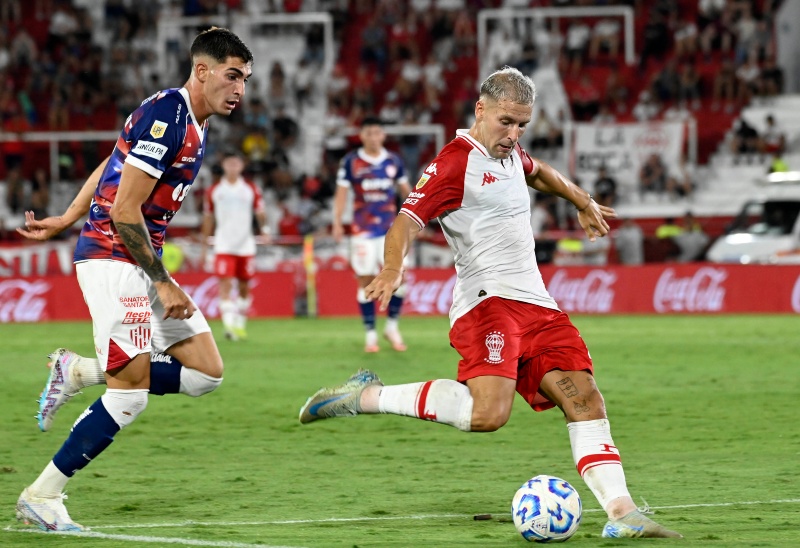 Giro inesperado entre River y Matko Miljevic, figura de Huracán apuntada por Gallardo