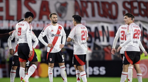 Club Atletico River Plate vs Club Universitario de Deportes. Fase de Grupos. Copa Libertadores de America.