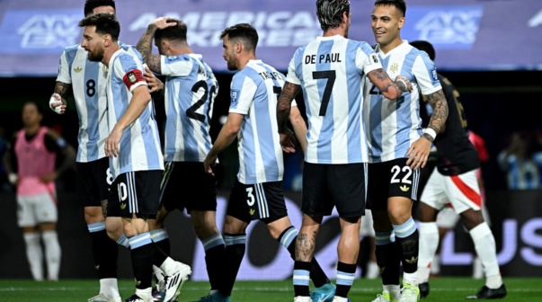 Un gigante europeo quiere un trueque por dos jugadores de la Selección Argentina