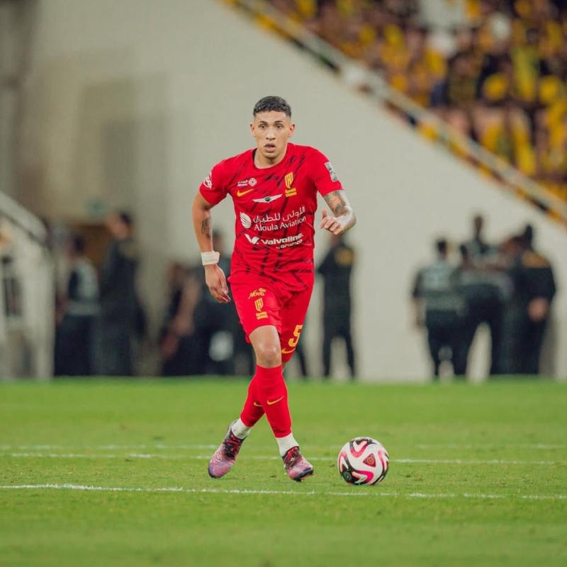 Tras el interés de Real Sociedad, la última decisión de Equi Fernández en Arabia&nbsp;