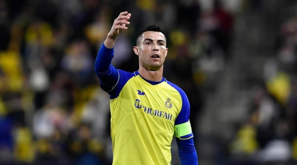 Tras la renovación de Cristiano Ronaldo, una figura sudamericana decidió irse de Al Nassr
