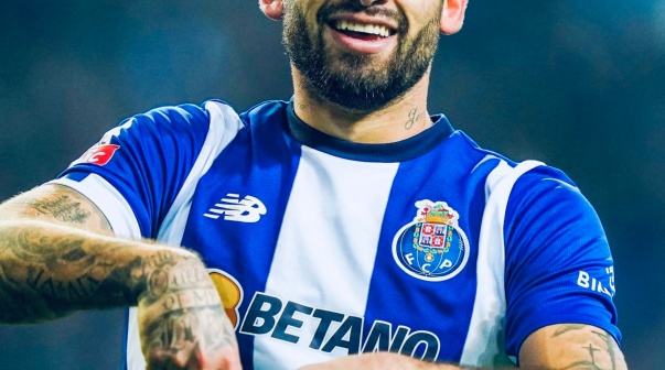 La decisión del Porto con Alan Varela tras el interés de un gigante europeo