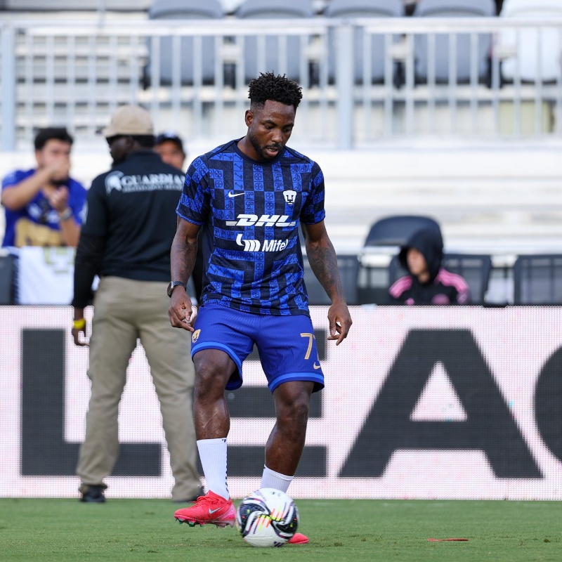 &nbsp;Tras caer con Inter Miami, la denuncia del DT de Pumas sobre Álvaro Angulo