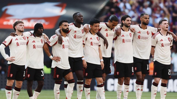 Mac Allister erró su penal y Liverpool perdió una final contra Crystal Palace